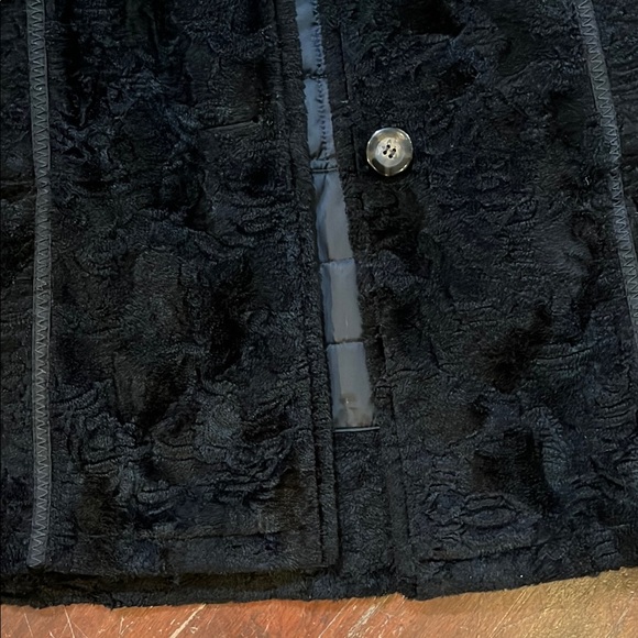 Laundry By Shelli Segal Black reversible Coat with Fur Trim - Picture 10 of 16